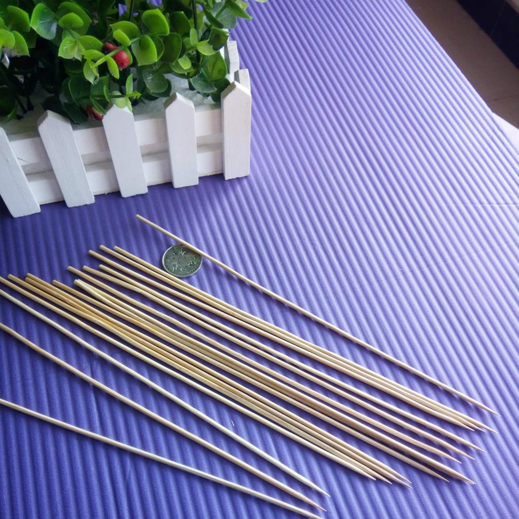 100gr Que Tre Xiên Tre Dùng Để Cắm Hoa Sáp Hoa Lụa Bó Hoa Quả An Toàn Tiết Kiệm - Pk2026