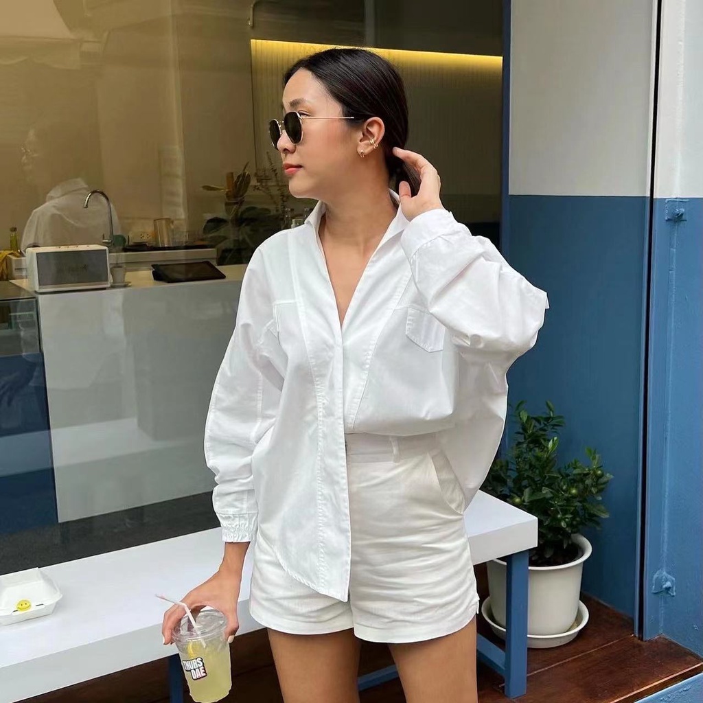 SAC Áo sơ mi cổ chữ V - White V shirt