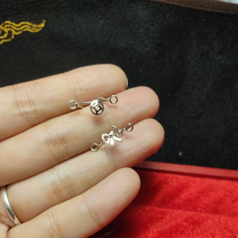 Kẹp nơ móc túi tiền bạc ta làm vòng tay