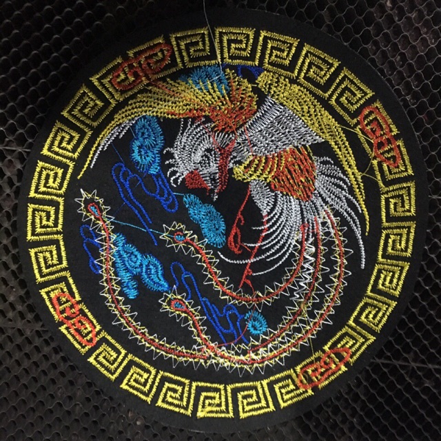 Sticker thêu