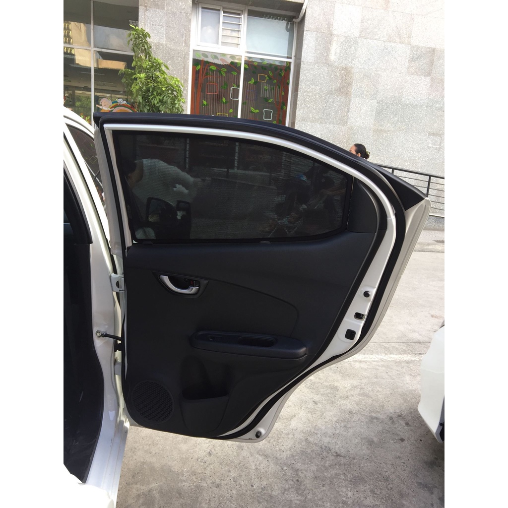 rèm che nắng xe honda brio có nam châm, bộ 4 tấm
