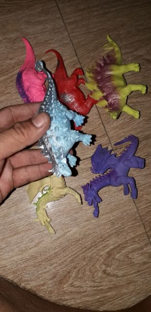 Set 6 mô hình khủng long và rồng bằng nhựa
