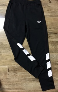 Quần adidas chính hãng