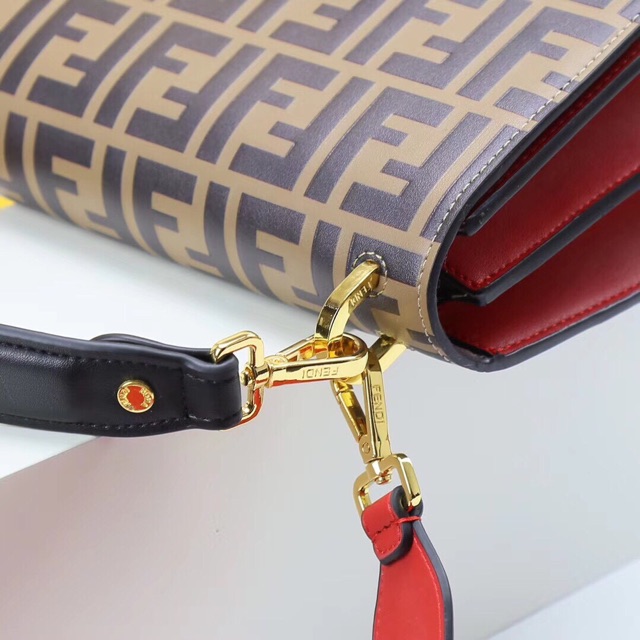 Túi đeo chéo nữ