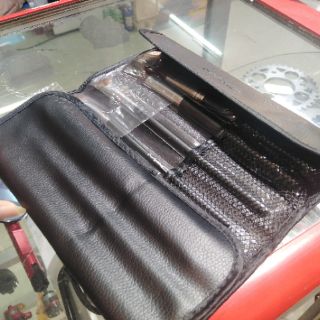 Bóp Da Bộ Cọ Trang Điểm Mac 12 cây