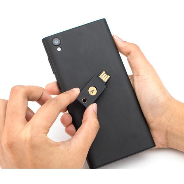 Thiết bị xác thực hai yếu tố Yubikey 5 NFC - bảo hành 1 đổi 1