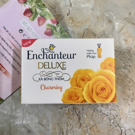 Xà Phòng Enchanteur dạng bánh 90g