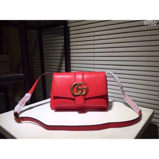 Túi gucci đỏ