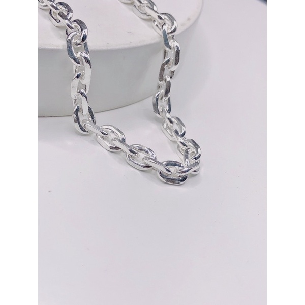 Lắc tay kiểu chữ công -giá 350.000đ -nặng 3 chỉ -có size 16cm-17cm-18cm-19cm-20cm -bạc