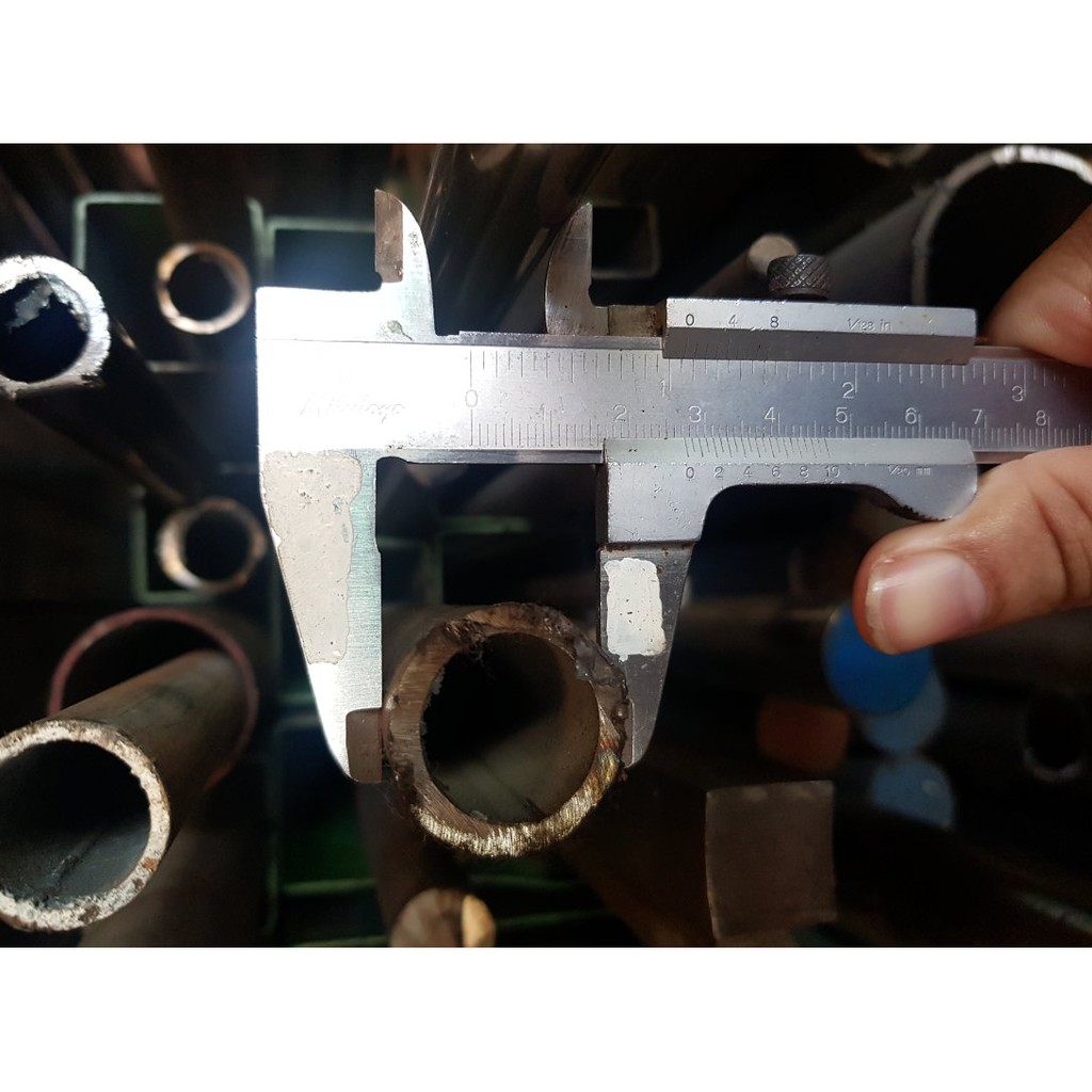 Ống thép đúc Inox 304 không gỉ đường kính phi 27mm dày 3mm dài 1000mm, sử dụng trong cơ cấu ống trượt, dẫn hướng