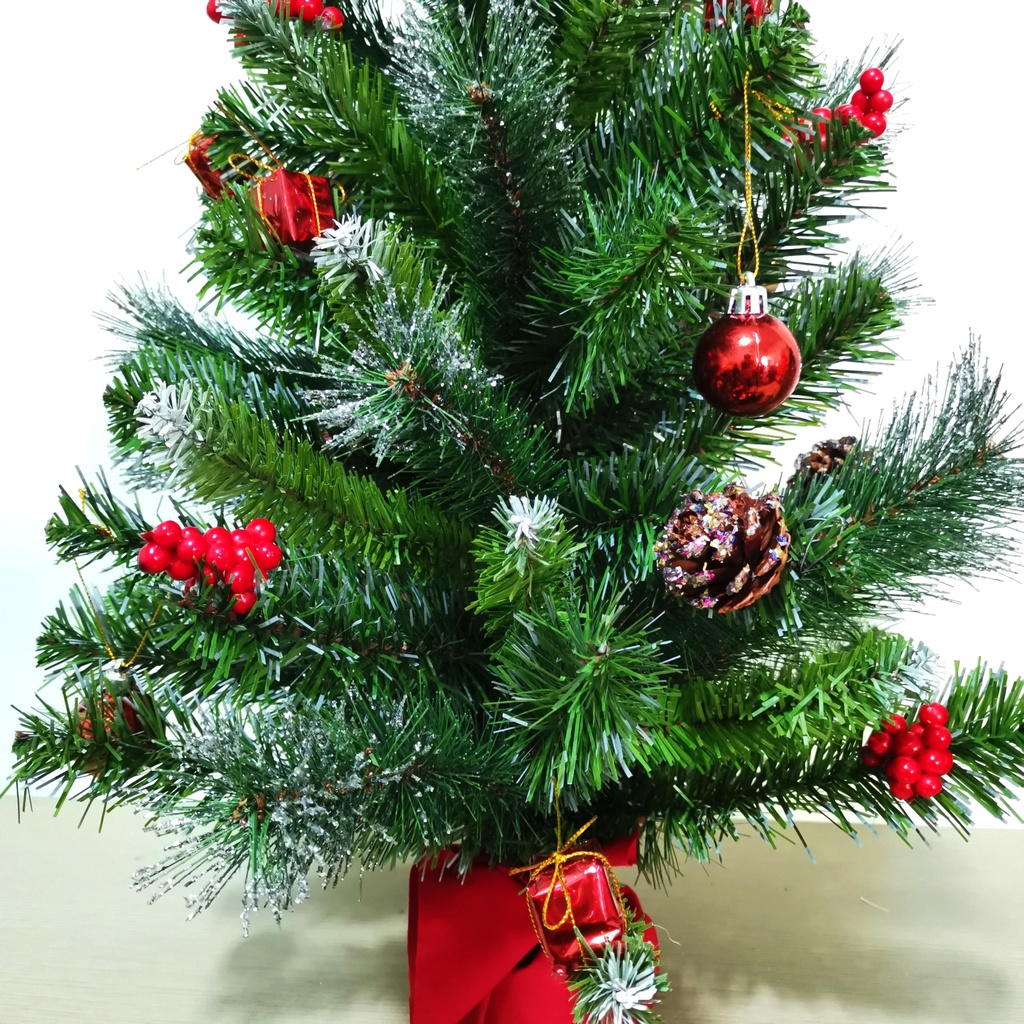 Cây thông noel để bàn 77cm quà tặng trang trí giáng sinh hàng Việt Nam chất lượng cao mẫu 3 loại lá gắn trái thông
