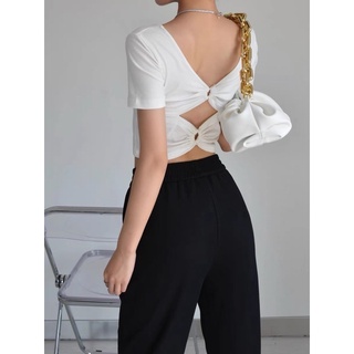 Áo croptop cut out tay ngắn mặc được 2 kiểu - chuly
