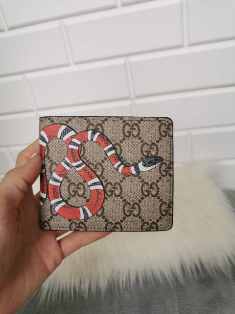 Ví Gập Gucci Họa Tiết Dập Nổi Thời Trang Cho Nam