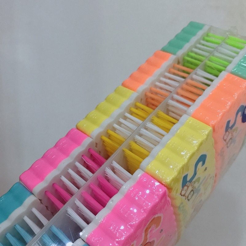 Bàn chải nhựa chà sàn