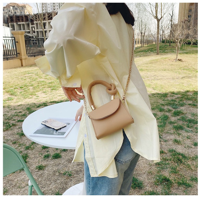 IELGY Túi đeo chéo có dây xích phong cách thời trang sang trọng dành cho nữ