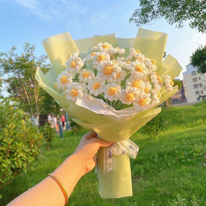 Bó Hoa Cúc Giả Đan Len Thủ Công Dùng Làm Quà Tặng Valentine