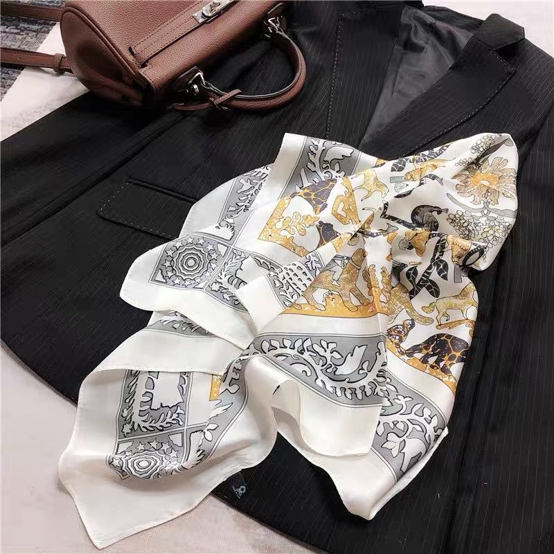 Khăn turban lụa vuông size 70x70cm - Maben