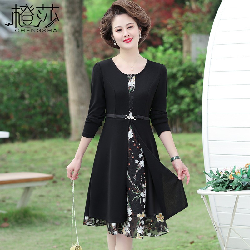 Mẹ mới mặc váy dài tay mùa xuân và thu Kiểu phương Tây Phụ nữ 40 tuổi trung niên hàng đầu cao quý