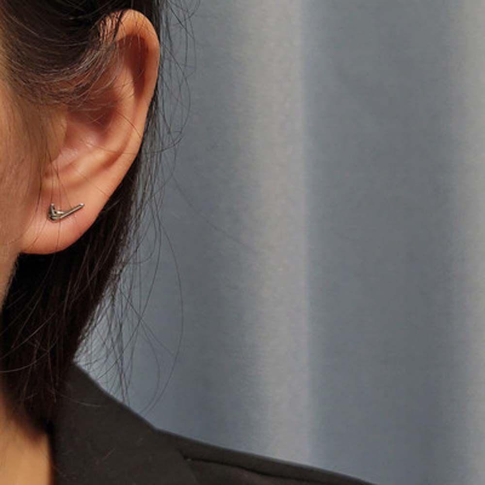 Bông Tai Dạng Móc Hình Móng Vuốt Màu Đen Phong Cách Hip Hop Cá Tính Thời Trang Cho Nam Và Nữ Back