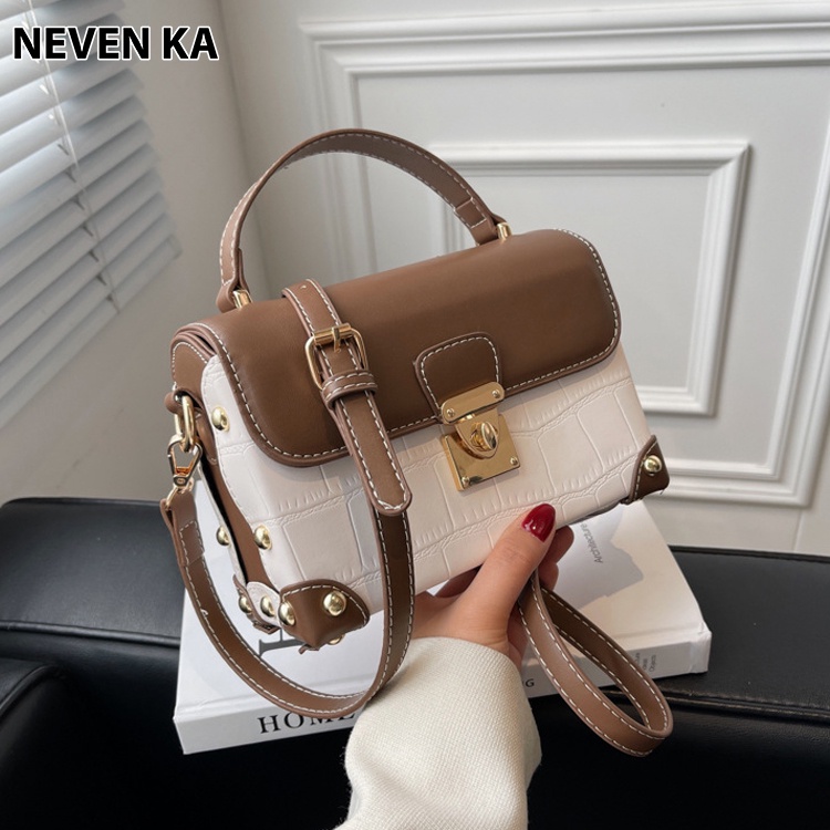 Túi Đeo Chéo Dáng Cốp Vuông Nhỏ Viền Đinh Da Vân Rắn NEVENKA N0026