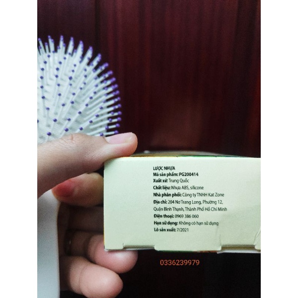 Lược chải tóc chống rối kèm massage da đầu - hkm P&G