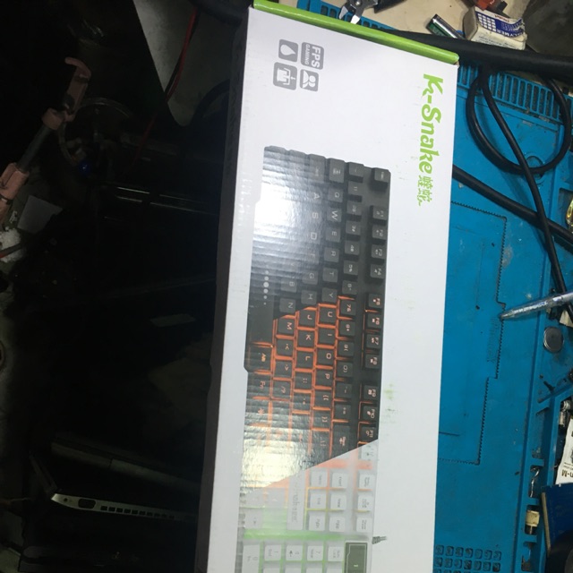 Bàn phím giả cơ led màu