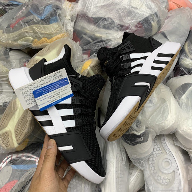 Giầy EQT đen trắng hàng 11