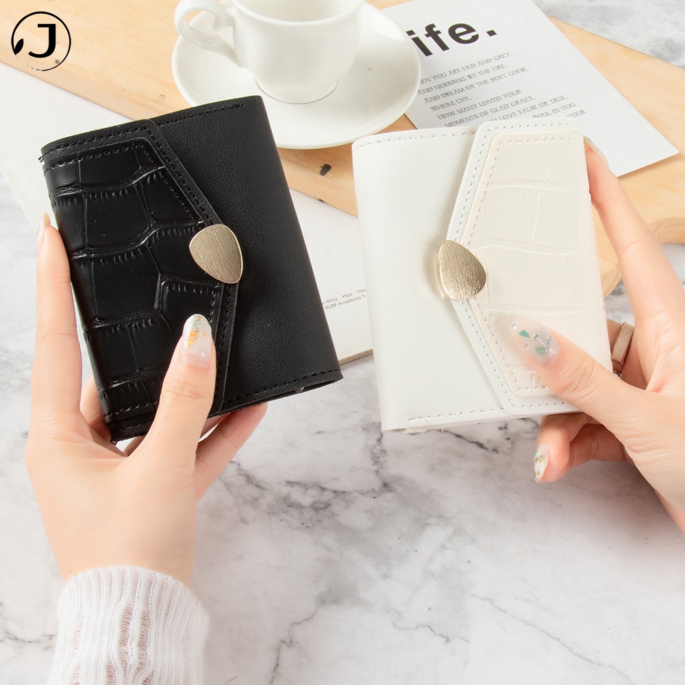 Ví Cầm Tay Đựng Thẻ Đa Năng Họa Tiết Trái Tim Xinh Xắn Cho Nữ