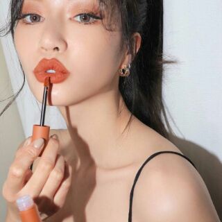 💄Son Kem 3CE LACQUER - TAWNY RED