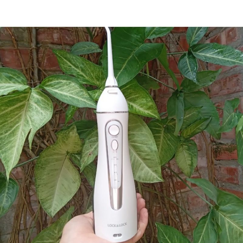 Máy tăm nước không dây Lock&Lock Crdless Oral Irrigator 200ml-Màu xanh- ENR156BLU