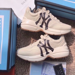Giày NY siu cấp nam nữ