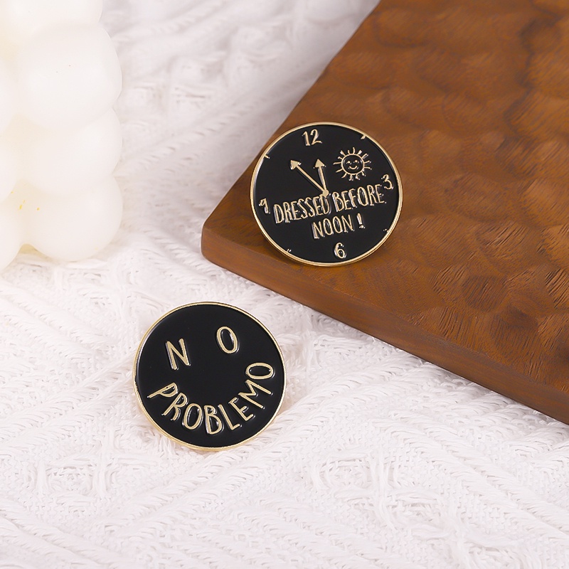 Ghim cài áo QIHE JEWELRY hình tròn kiểu đồng hồ tùy chọn họa tiết độc đáo làm quà tặng cho bạn bè