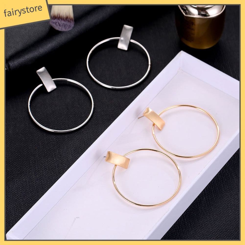 Hoa Tai Dáng Dài Thiết Kế Đơn Giản Cho Nữ