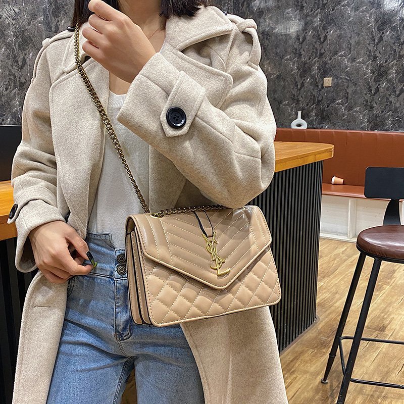 Túi Xách Da Đeo Vai Phối Dây Xích Kiểu Dáng Thời Trang Dành Cho Nữ