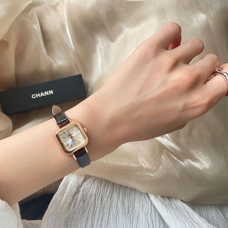 Đồng hồ đeo tay dành cho nữ phong cách ulzzang