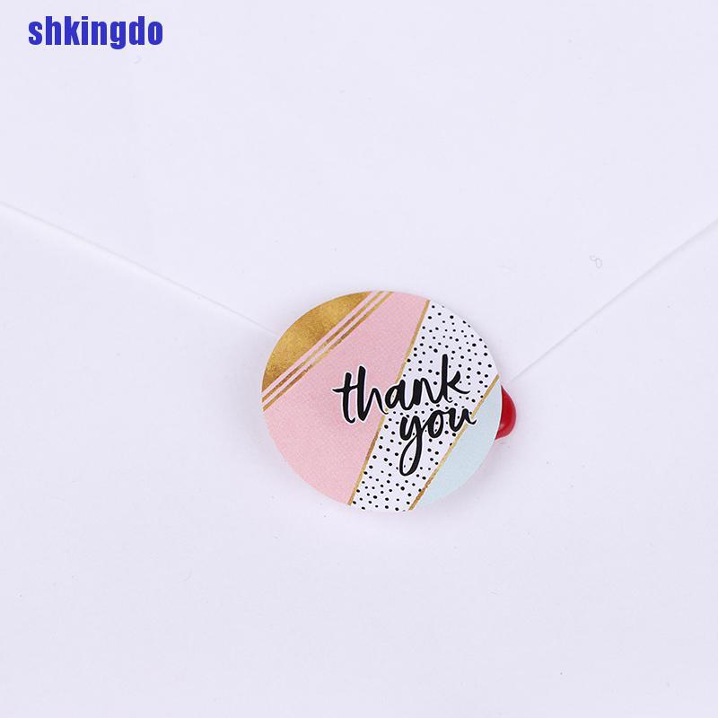 Cuộn 500 Miếng Dán Niêm Phong Trang Trí Màu Hồng Kẻ Sọc Caro