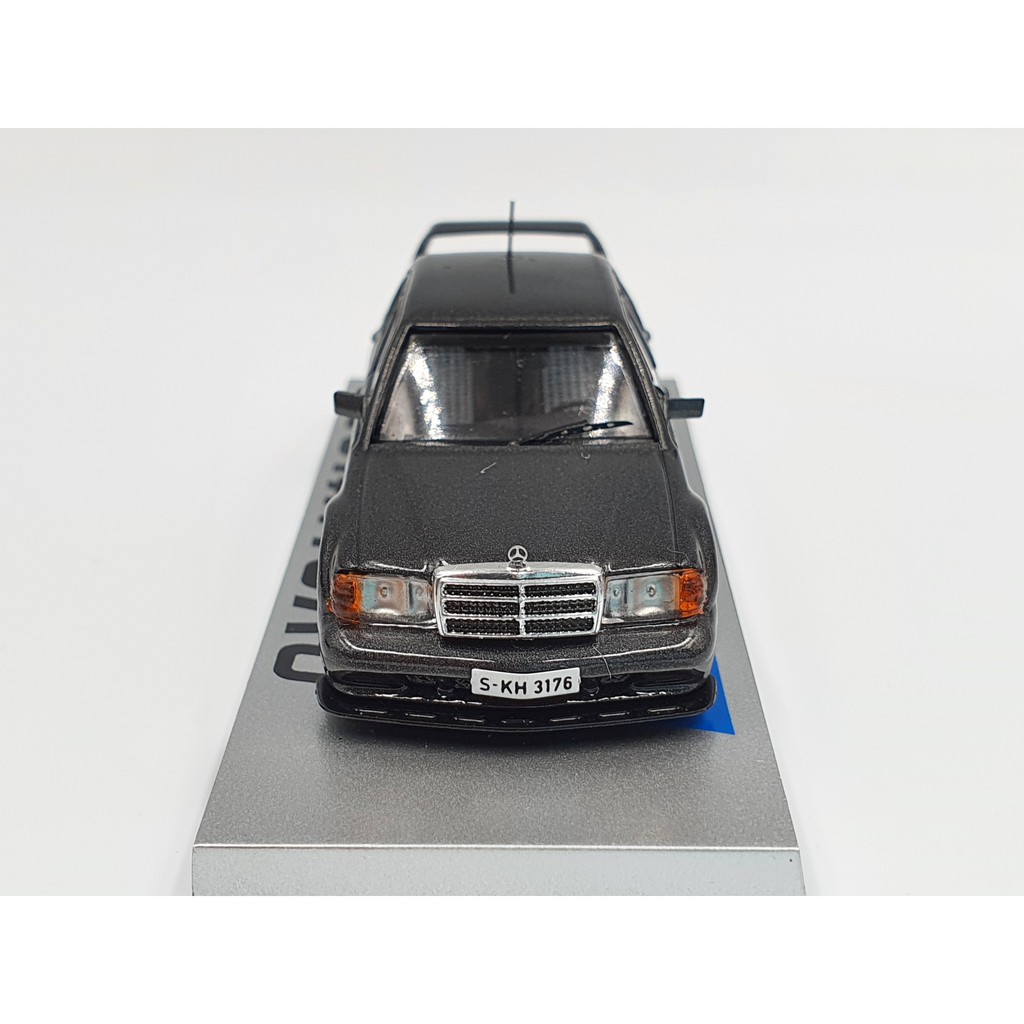 Xe Mô Hình Mercedes-Benz 190E 2.5-16 Evolution II Tỉ lệ 1:64 Hãng sản xuất Tarmac Works ( Đen )