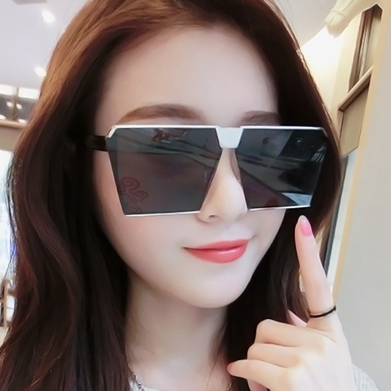 Kính râm Mata trẻ trung hợp thời trang dành cho nữ