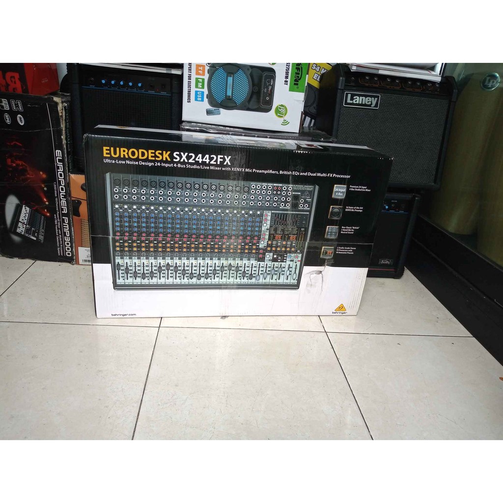 BÀN MIXER SÂN KHẤU CHUYÊN NGHIỆP BEHRINGER SX2442FX CHÍNH HÃNG