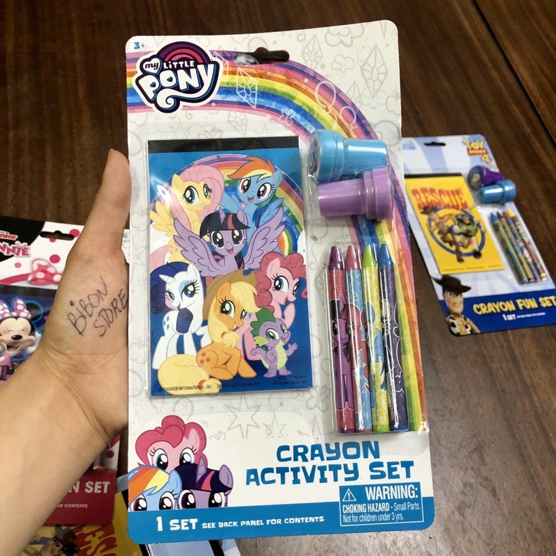 Set vẽ 7 món xuất dư cho bé 4 mẫu Disney Pony Crayon Fun set