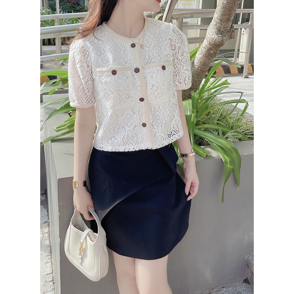 ÁO REN CÚC GỖ VINTAGE trẻ trung xinh xắn