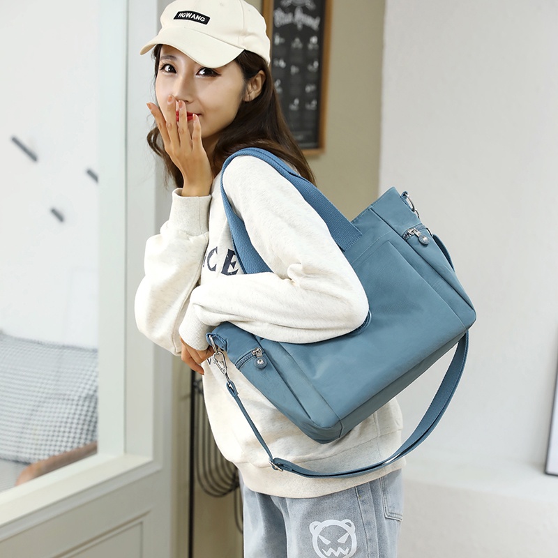 Túi Đeo Vai Cỡ Lớn Bằng Nylon Thiết Kế Mới Thời Trang Dành Cho Nữ