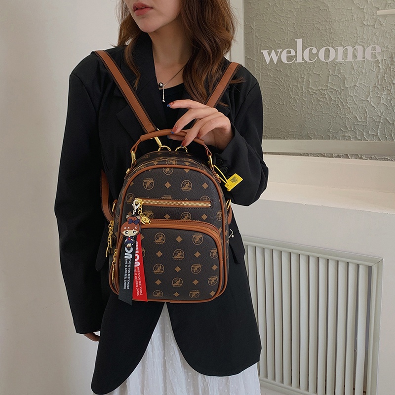 Ba Lô Da Mềm Cỡ Nhỏ In Họa Tiết Cá Tính Dễ Phối Đồ Thời Trang Cho Nữ