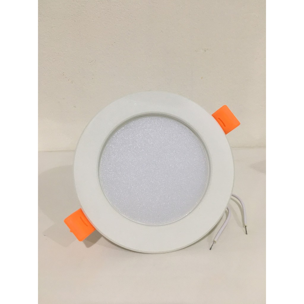 Đèn LED âm trần 7W ánh sáng VÀNG nhãn hiệu Kaiyo H701