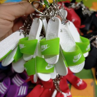 10 móc khóa gấu . móc khóa dép
