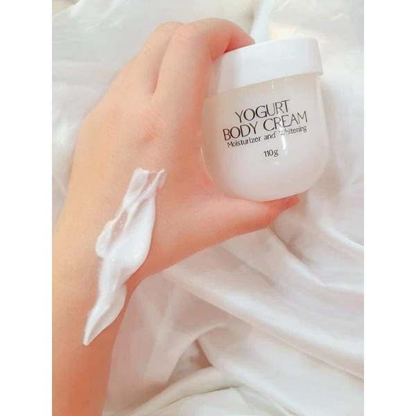 Kem dưỡng  thể yogurt body cream Hanayuki