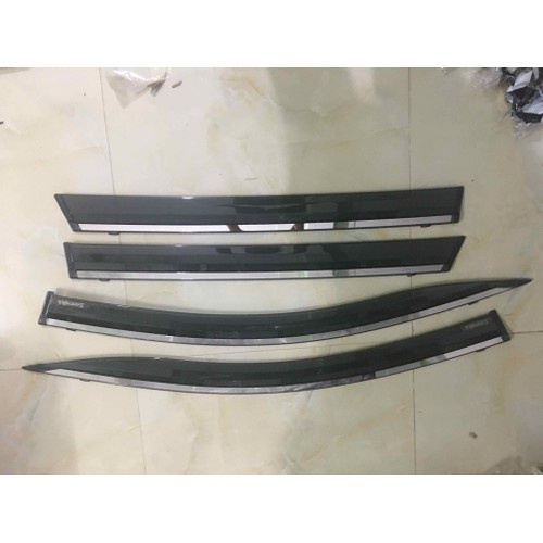 Vè che mưa ô tô Santafe 2019-2020 chỉ INOX, loại Dày ve che mua o to