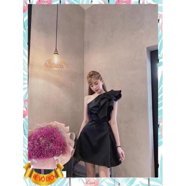 Đầm dự tiệc lệch vai nhíu bèo vai dáng A xinh cực - Maris dress | BigBuy360 - bigbuy360.vn