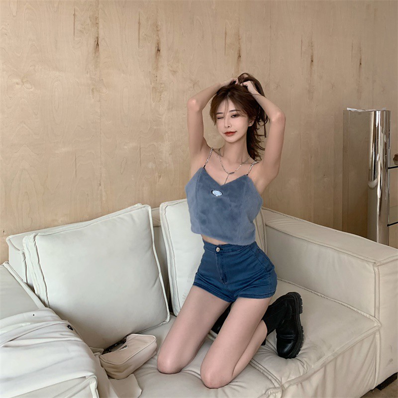 Áo kiểu nữ Croptop kiểu 2 dây nữ cổ vuông đẹp HACHIKI, Áo kiểu nữ trễ vai sexy sang chảnh, chất vải cao cấp mã