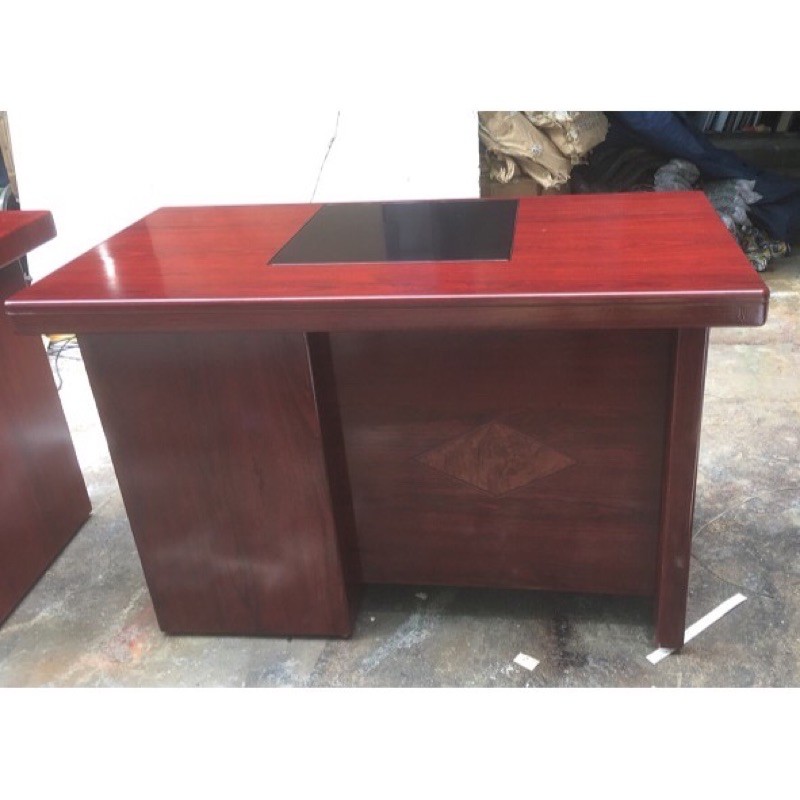 Bàn giám đốc có hộc